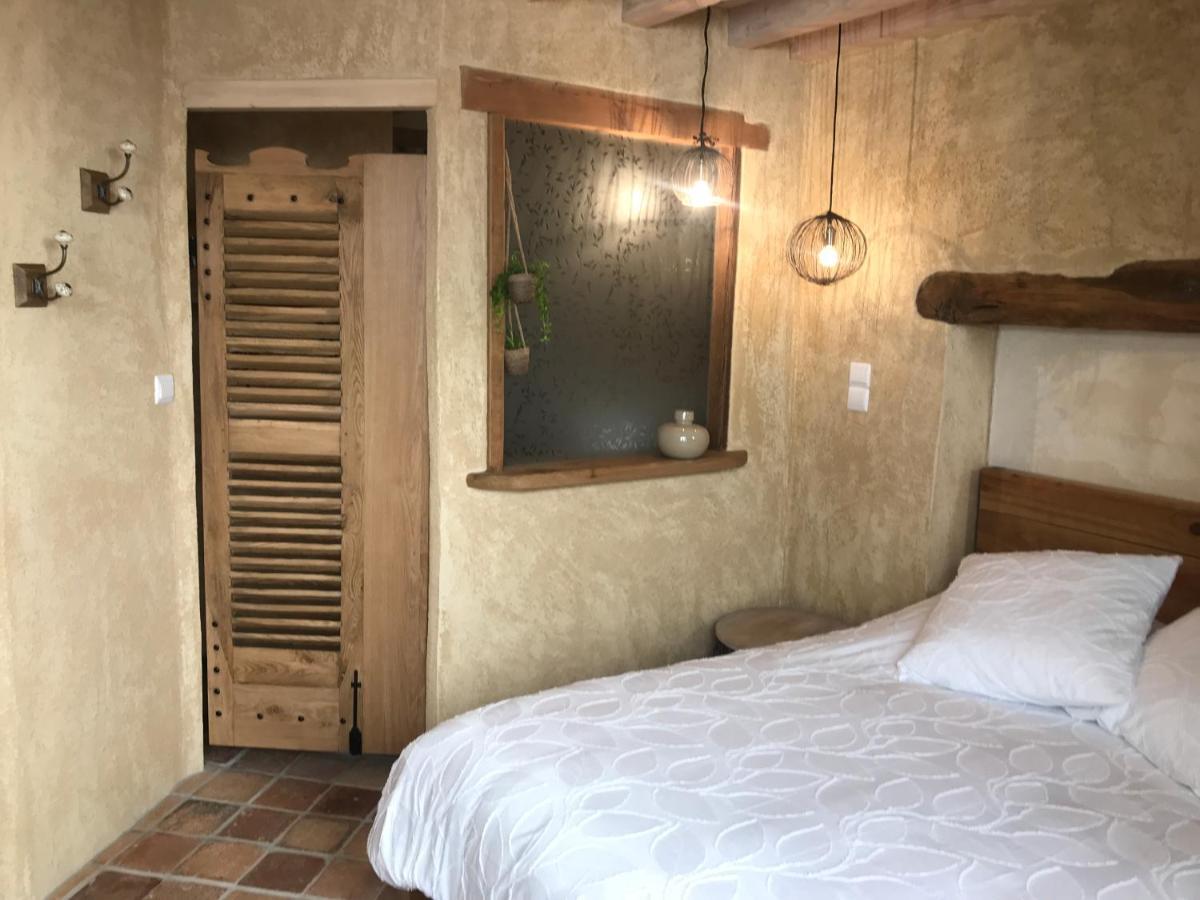 Chambre Les Marguerites クリュニー エクステリア 写真