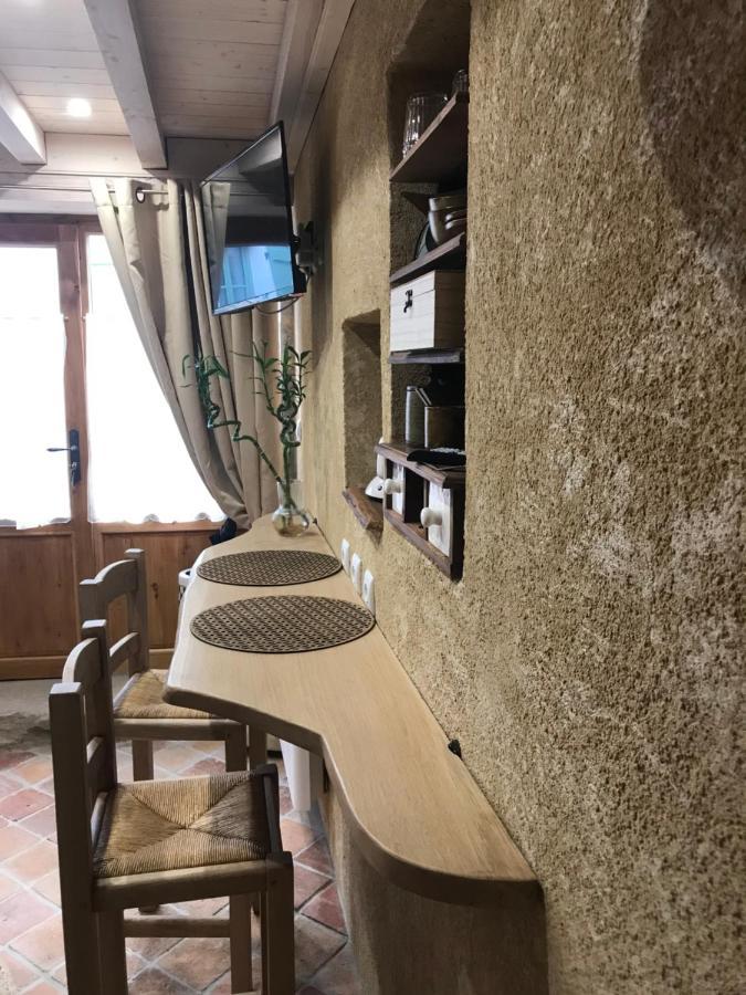 Chambre Les Marguerites クリュニー エクステリア 写真