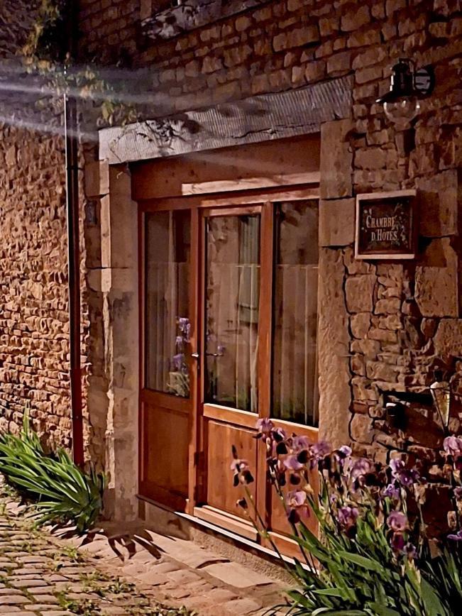 Chambre Les Marguerites クリュニー エクステリア 写真